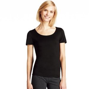 ✨NEW UNIQLO Heattech T-Shirt